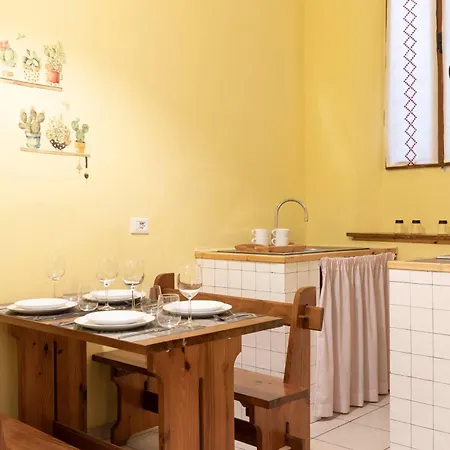 Federighi Comfort Apartment Florence